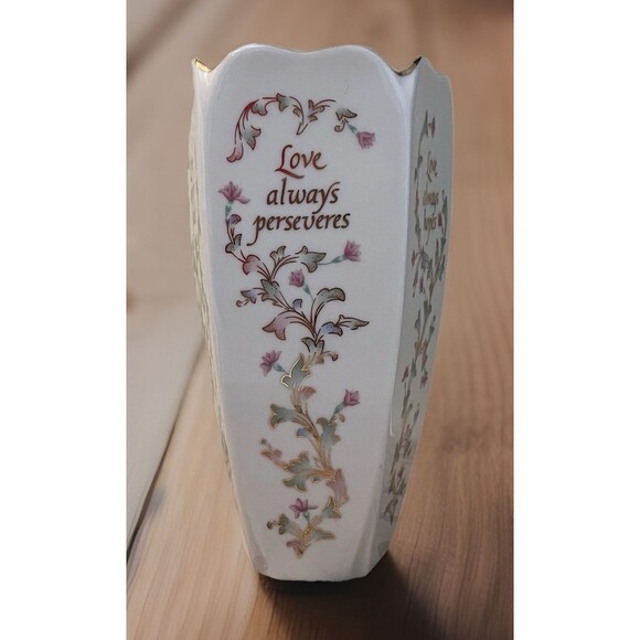 Lenox 6.75" Porcelain 5 Sided Vase Love Always Protects Love Never Fails - Picture 4 of 7